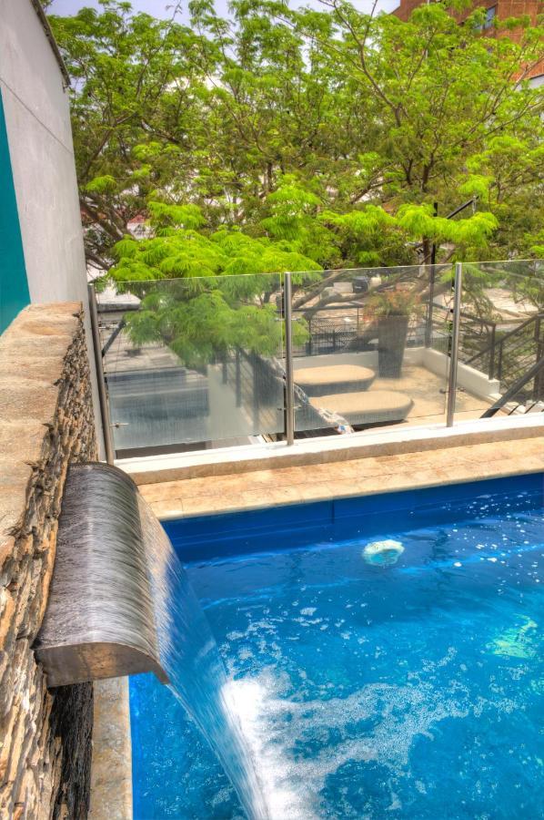 Casa De Leda, A Kali Hotel Санта Марта Екстериор снимка A pool barrier