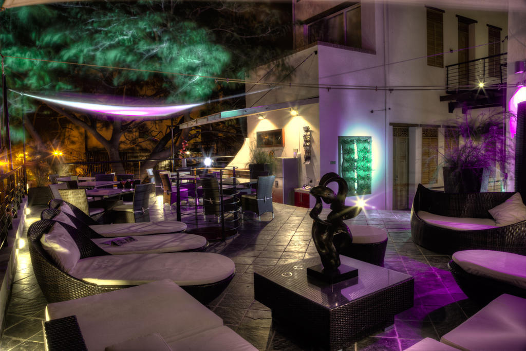 Casa De Leda, A Kali Hotel Санта Марта Екстериор снимка The interior of the nightclub