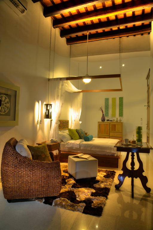 Casa De Leda, A Kali Hotel Санта Марта Екстериор снимка A bedroom at the hotel