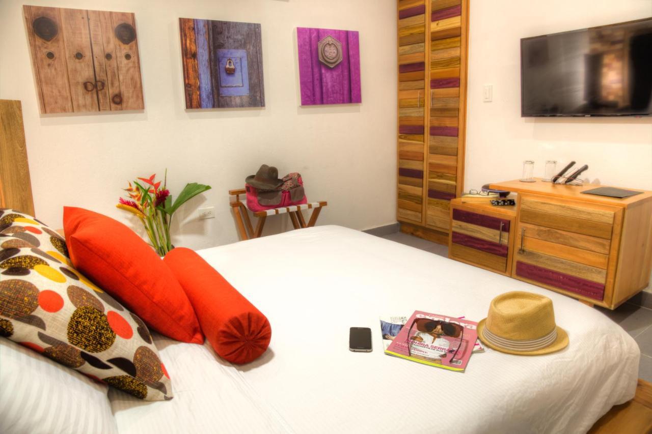 Casa De Leda, A Kali Hotel Санта Марта Екстериор снимка A room at the hotel